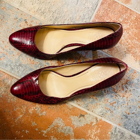 🐊Elegant Vince Camuto Leather Snake PrintHigh Heel Pumps! - Picture 10 of 16